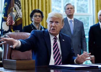 Covid-19: la manipulación informativa de Trump