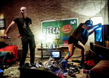 “Estamos en shock y manoteamos cualquier cosa que aparece en nuestro celular”