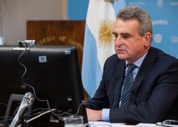 Rossi: “Cada vez que aparece una diferencia interna, el periodismo se hace un festín”