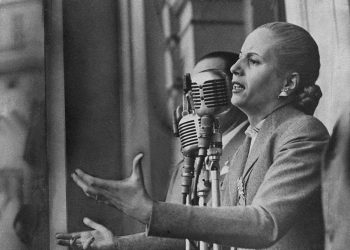 El fuego que encendió Evita: ponerle amor a la política