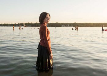 La historia de “Poco ortodoxa” no termina en Netflix