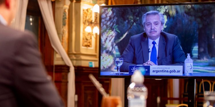 Guía para entender el nuevo DNU de Alberto Fernández ¿Qué significa servicio público en competencia?