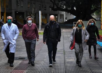 Brecha digital: Duro rechazo a Larreta y al fallo que frenó la ayuda a los estudiantes porteños