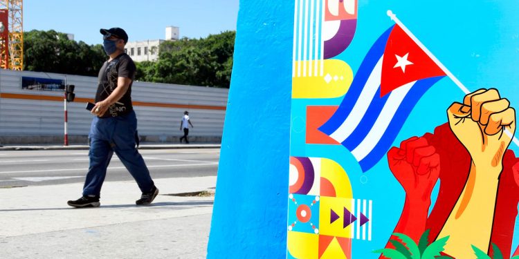 “La política de Estados Unidos hacia Cuba es estúpida”