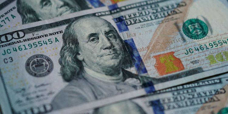 Salir del laberinto del mercado cambiario