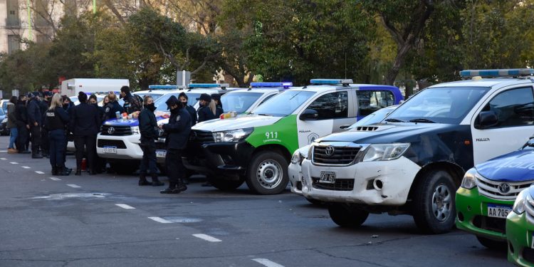 Siete de cada diez personas aprueban la reacción del gobierno ante la protesta policial