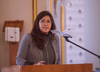 43 años re-construyendo identidad, por Victoria Montenegro