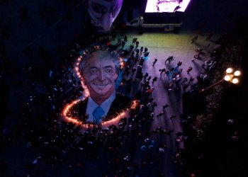 Caravanas, mil flores y las mejores fotos del homenaje a Néstor