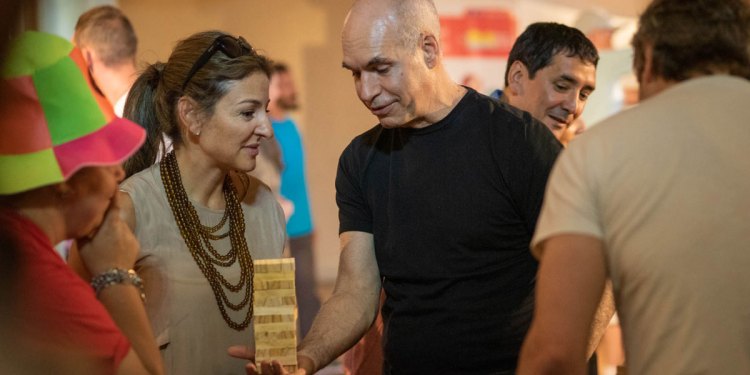 Eduardo López: “Acuña maltrata y odia a los docentes porque no los puede doblegar”