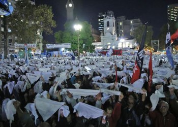 Democracia y derechos humanos, las dos caras de nuestro contrato social