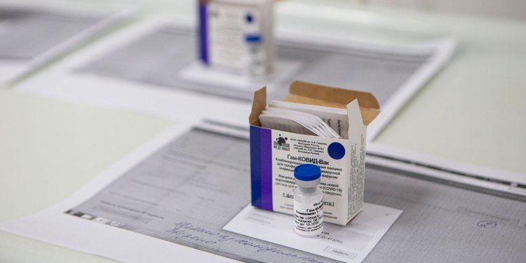 La vacuna rusa, la mala intención y la ignorancia