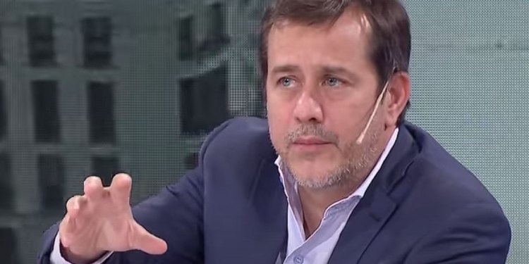 Mariano Recalde: “La vuelta a clases en la Ciudad es improvisada y marketinera”