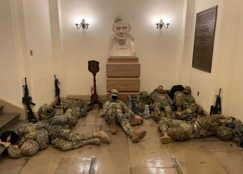 Estados Unidos, entre el fascismo y el neoliberalismo