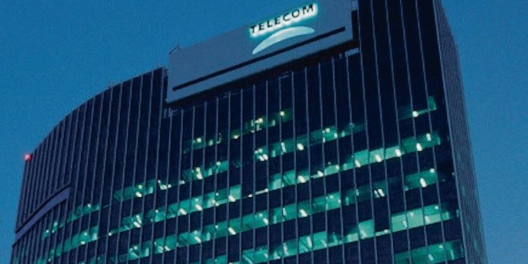 La Justicia rechazó una cautelar de Telecom y ratificó que la telefonía es un servicio esencial