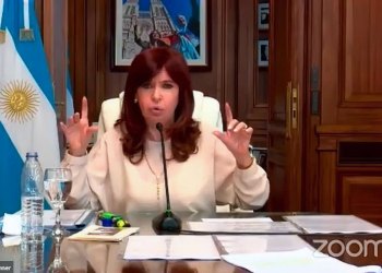 Cristina: “La causa de dólar futuro se manipuló al calor del proceso electoral” de 2015