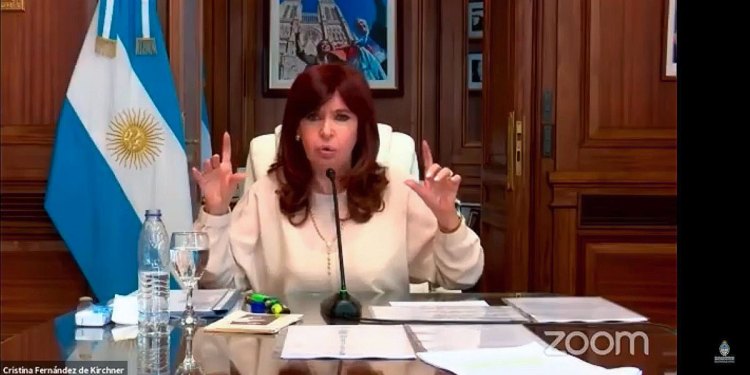 Cristina: “La causa de dólar futuro se manipuló al calor del proceso electoral” de 2015