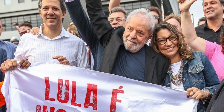 Tiembla Bolsonaro: la justicia anuló todas las causas contra Lula y podrá ser candidato