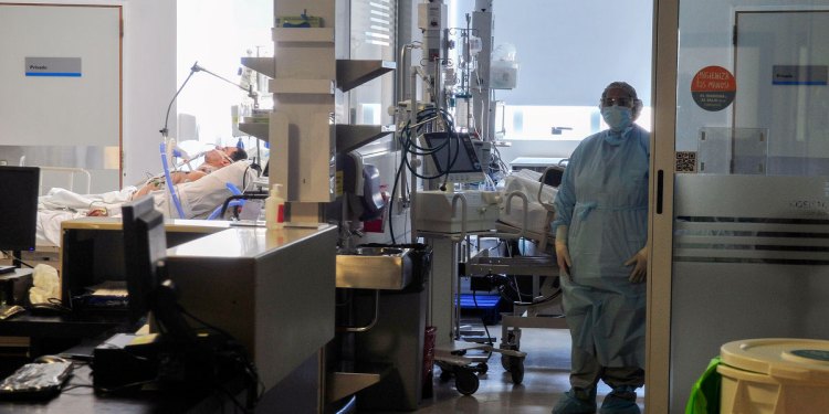 Certezas y miserias a 400 días del primer contagio de Covid en la Argentina