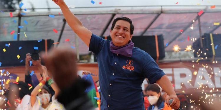 América Latina con los ojos puestos en Ecuador