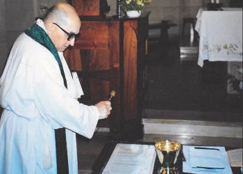 Capellanes militares durante la dictadura: entre la picana y la cruz