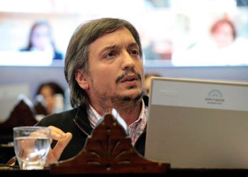 Máximo Kirchner: “No piensen en 300 likes de un Twitter, piensen en las 300 camas que necesitamos”