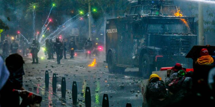 Colombia: Un mes de protestas, represión y muertes