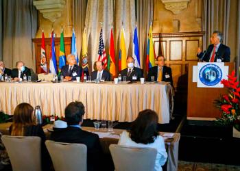 El foro de Miami como atril de la derecha regional