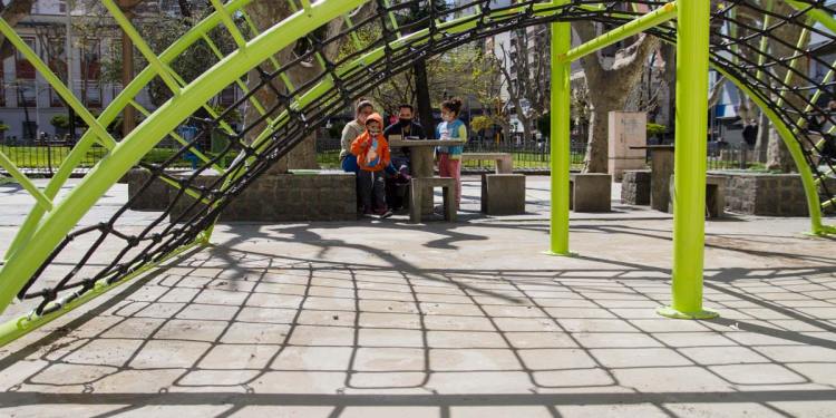 Buscan capacitar a los tres poderes del Estado bonaerense en el buen trato a las infancias