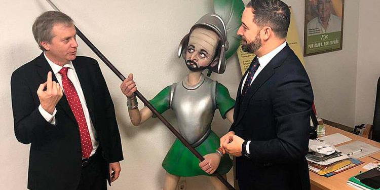 VOX aterriza en América Latina