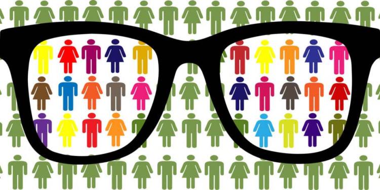 Mujeres y disidencias en los medios y en las redes sociales: Basta de violencia