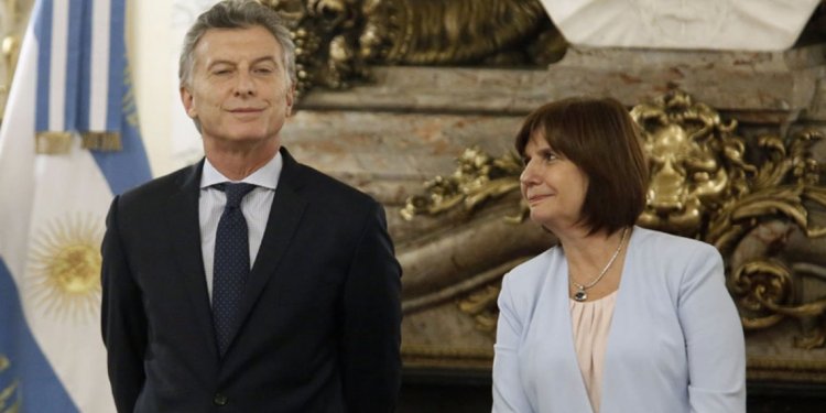 Imputan a Macri, Bullrich y Aguad por el envío de material represivo a Bolivia