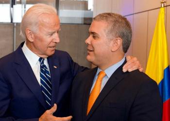 Biden y Duque se saludan