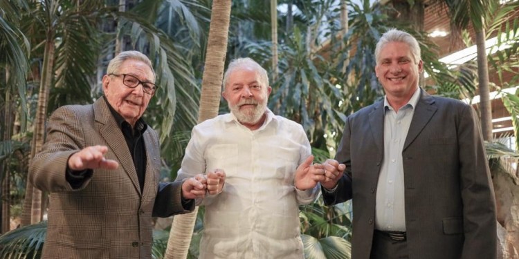 Lula: Basta de bloqueo yanqui a Cuba