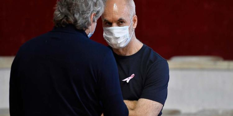 Médicos denuncian que Larreta frena la vacunación infantil