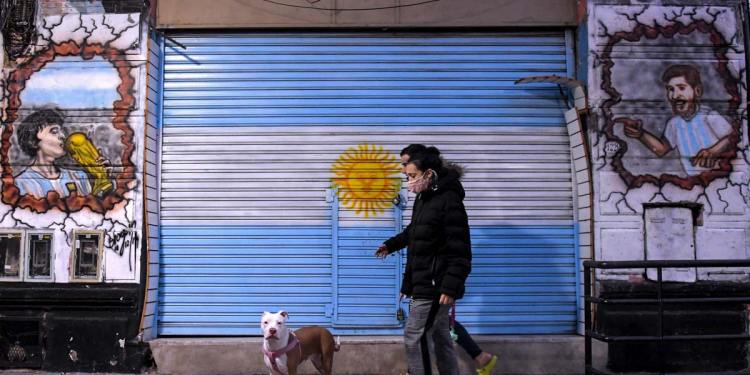 Secreto, soledad y comunicación concentrada