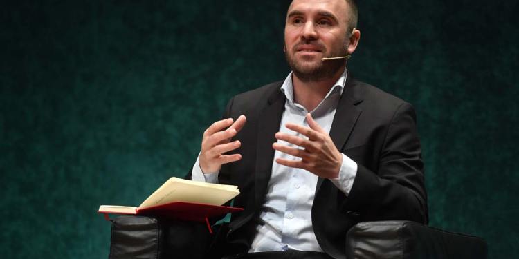 Es la economía, es la deuda, es la mentira