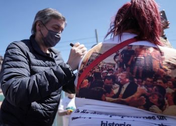 Máximo: “Creer en la gente significa que estamos dispuestos a bancarnos todo”
