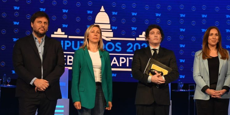 Falsos debates y narrativas disimuladas