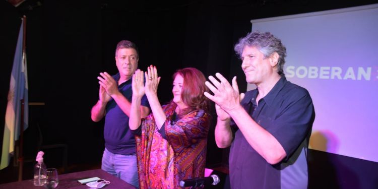 Amado Boudou, Alicia Castro y Gabriel Mariotto lanzaron Soberanxs