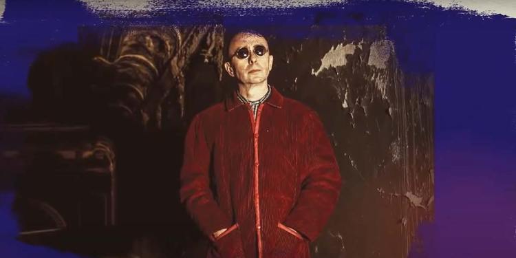 “No es bueno entretener a la gente mientras el poder le mete la mano en el bolsillo”