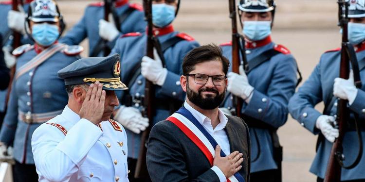 Los símbolos de Pinochet a Boric