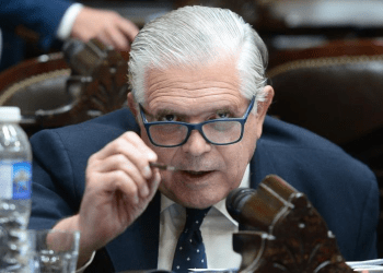 La Justicia no es ciega, es manca