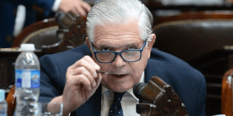 La Justicia no es ciega, es manca