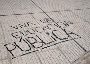 ¿Sabías por qué tu hija, tu hijo, no tiene profe de Lengua?