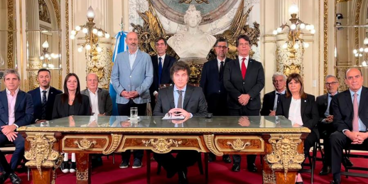 Media verdad ya es toda una mentira