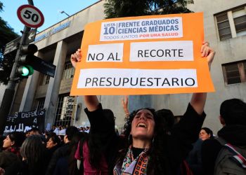 ¿No al adoctrinamiento, pero sí al pensamiento único?