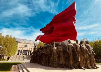 Xie Chuntao: “En China la democracia no sirve al capital, sino al pueblo”