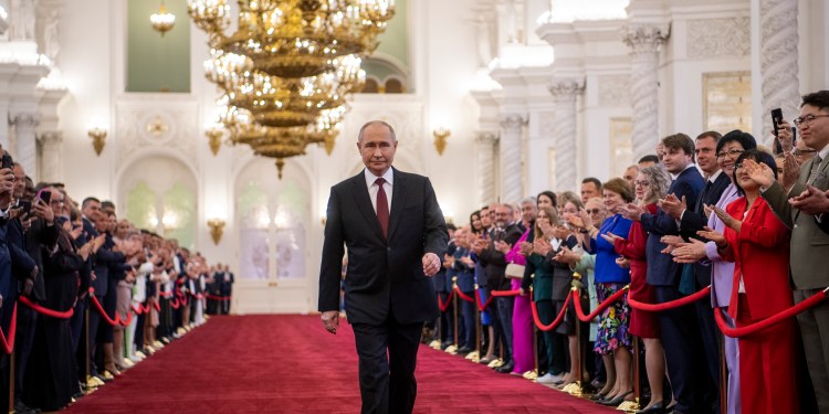 Putin: “Rusia y China rechazan los intentos de Occidente por imponer un orden basado en mentiras”