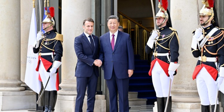 Xi afirmó que China y Francia deben evitar “una nueva Guerra Fría”