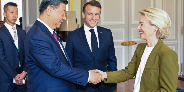 Xi concluye su gira por Europa con llamados a la cooperación y un mensaje a EEUU